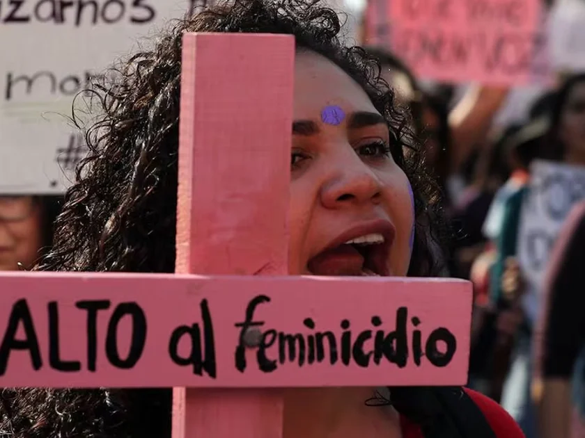 Protesta por casos de feminicidio en México. Foto: Archivo / EL UNIVERSAL