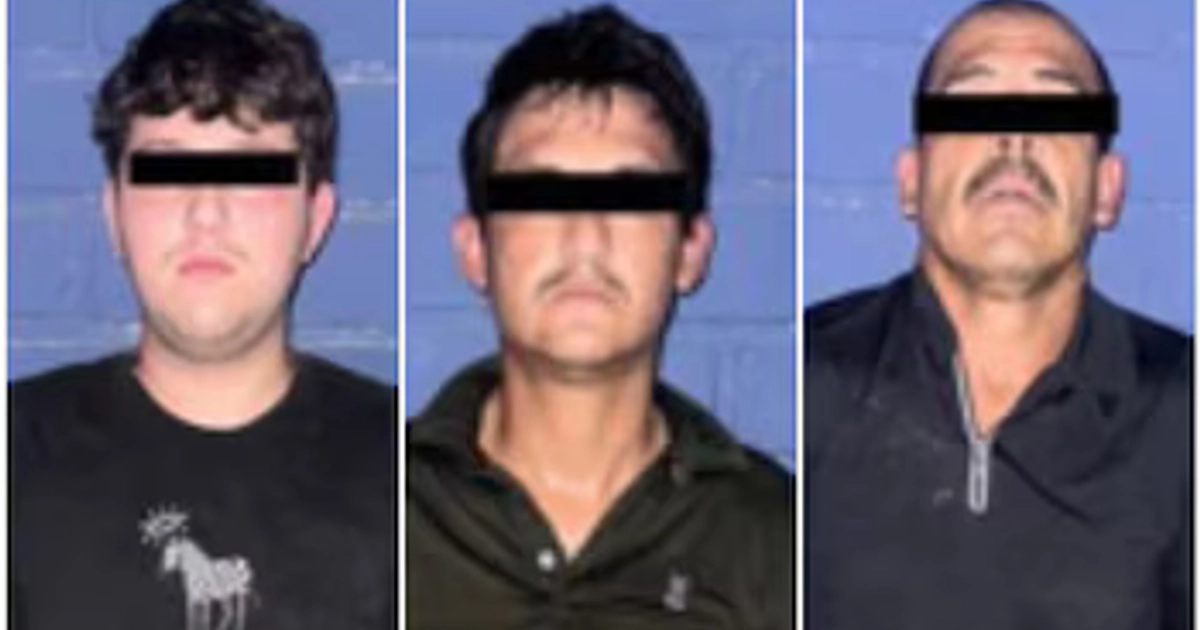 Hombres detenidos junto con el Coco Ranas en Culiacán. Crédito: SSP Sinaloa
