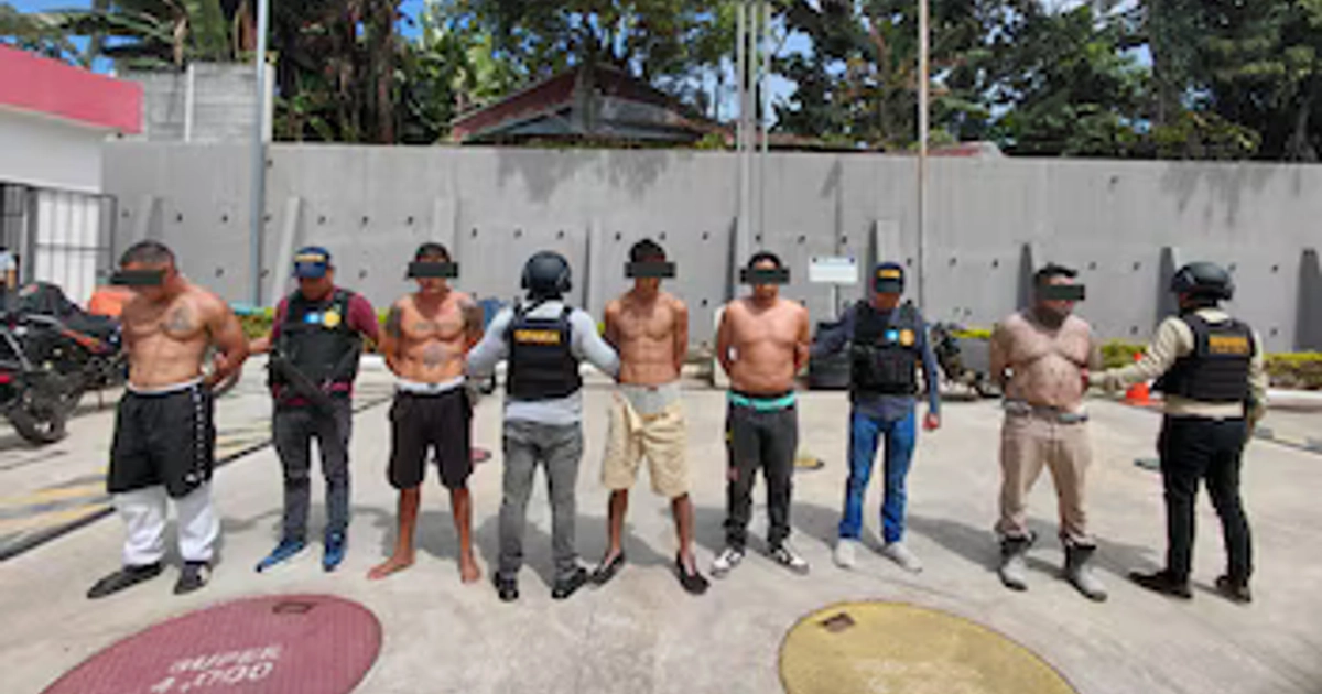 Las detenciones y expulsiones realizadas en Chiapas incluyeron a presuntos integrantes de dos pandillas distintas: la Mara 18, entre ellos Remberto Ismael Colindres, Roberto Jandres, alias “Adobe”, y Carlos, alias “Kriky”, y miembros de la Mara Salvatrucha (MS-13), por lo que los casos no corresponden a una sola organización criminal. (Crédito: PNC de Guatemala)
