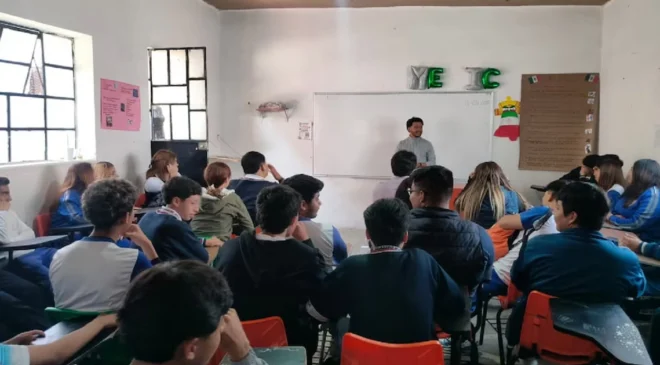 SEP defiende inversión de más de 142 mil millones de pesos ante reportes de escuelas en mal estado