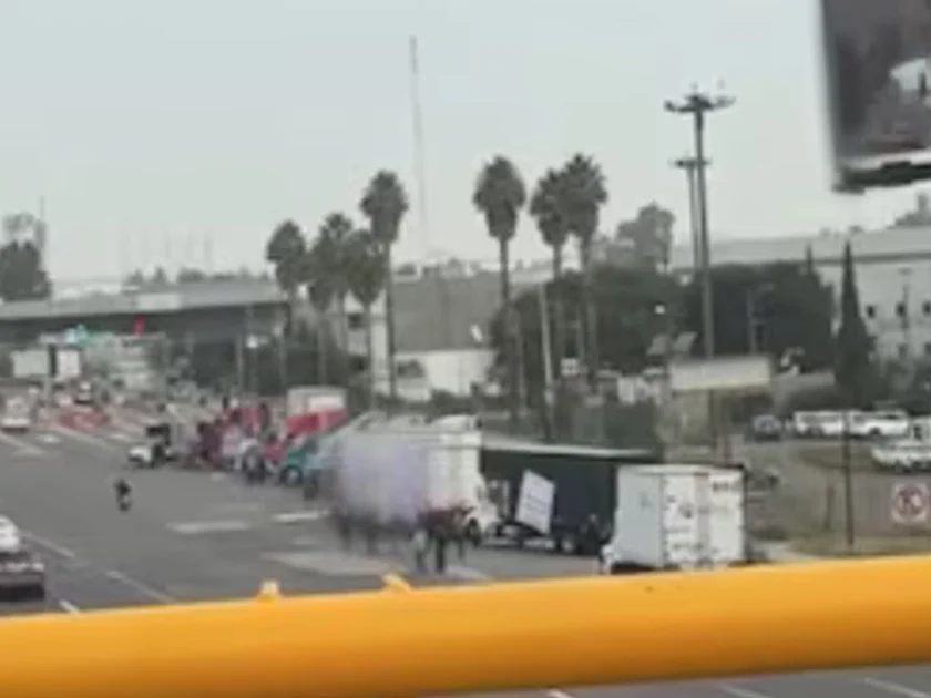 Comienza la concentración de transportistas en la caseta de Tepotzotlán (X@GN_Carreteras)