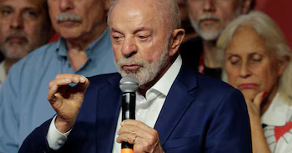 Lula reconoció que el resultado de la primera vuelta fue inesperado y admitió que esperaba evitar el balotaje (REUTERS)