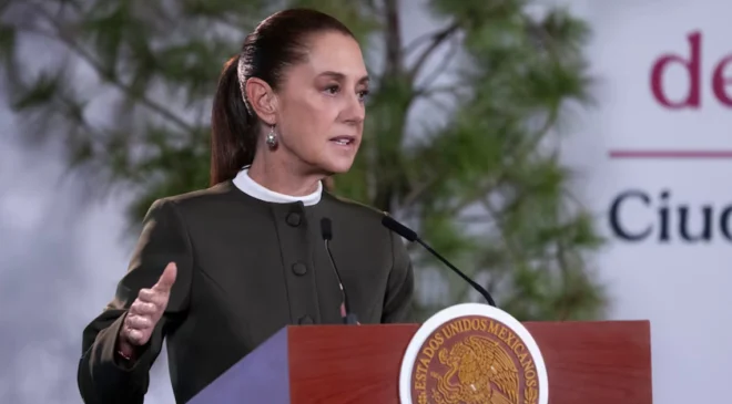 Sheinbaum minimiza participación en megamarcha de trabajadores del IMSS, pero pone fecha límite a Zoé Robledo para resolver crisis