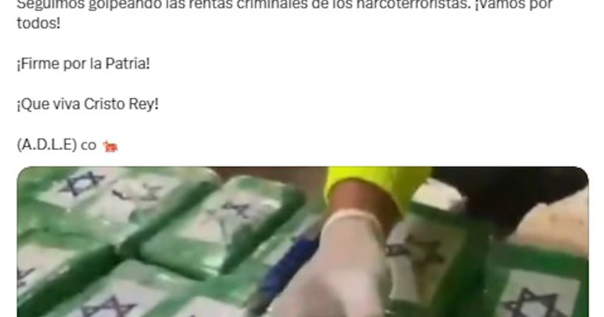 En Santa Marta, la Policía Nacional, en coordinación con el Ejército y la DEA, incautó una tonelada de cocaína perteneciente a las Autodefensas Conquistadoras de la Sierra - crédito @ABDELAESPRIELLA/X