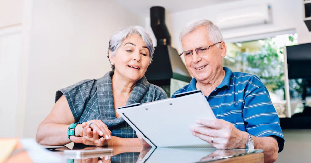 Alertan por el “pensionazo”, nuevo fraude para adultos mayores. Foto: El Universal