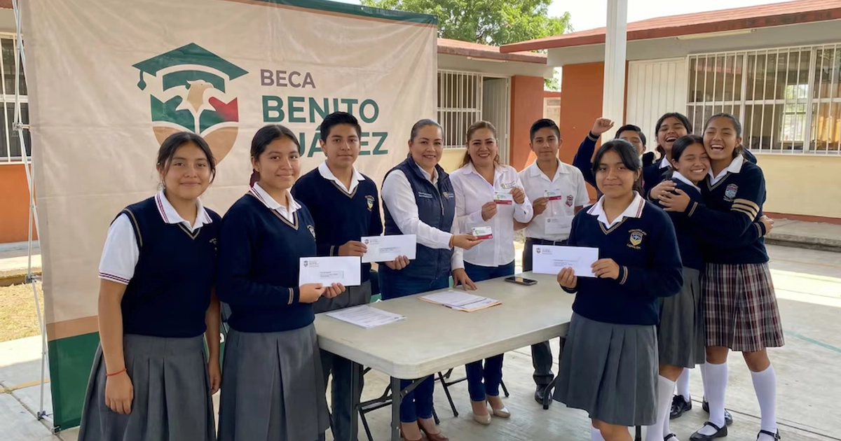 Los pagos de las Becas del Bienestar comenzaron a distribuirse desde el lunes pasado (VisualesIA ScribNews)