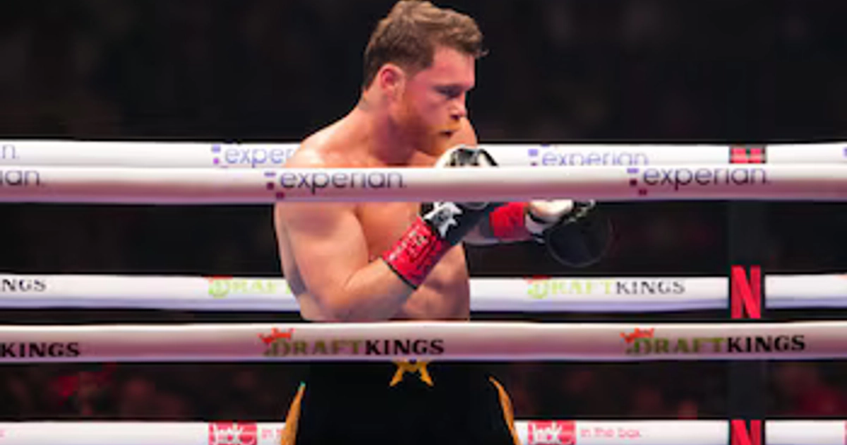 Saúl Canelo Álvarez perdió su campeonato indiscutido de las 168 libras (REUTERS)