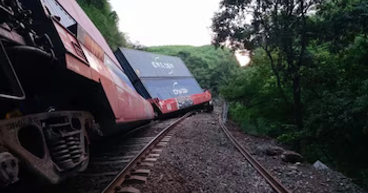 Un tren de carga de Ferromex se descarriló en Tonila, Jalisco. Crédito: N+