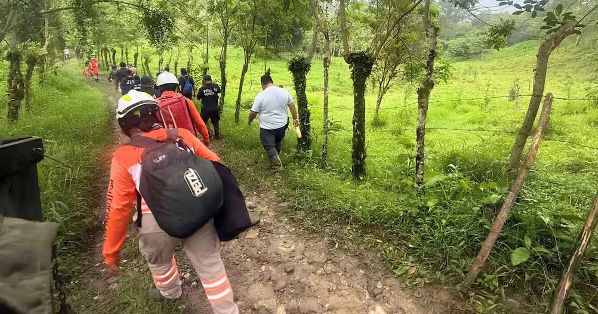 La niña y la abuela desaparecieron cuando se dirigían hacia Tanchinchal a revisar el ganado. 23/10/2026. | Foto: Cortesía Protección Civil Chiapas.
