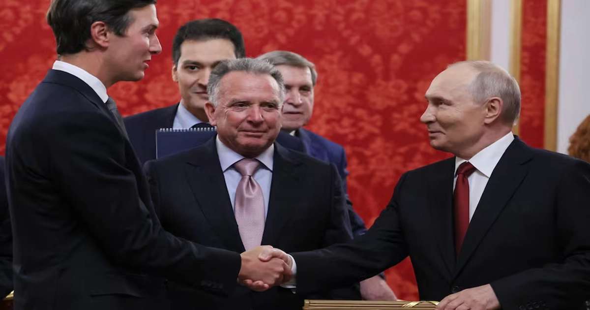 El presidente ruso Vladimir Putin se reunió con los emisarios de Estados Unidos, Steve Witkoff y Jared Kushner. Foto: EFE