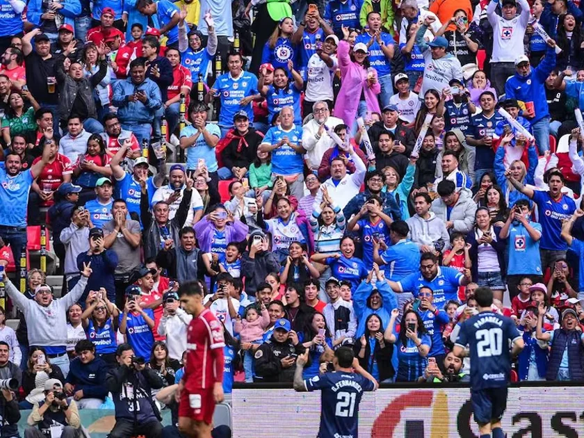 Joel Huiqui ve a México como la "casa" de Cruz Azul / Foto: Imago7