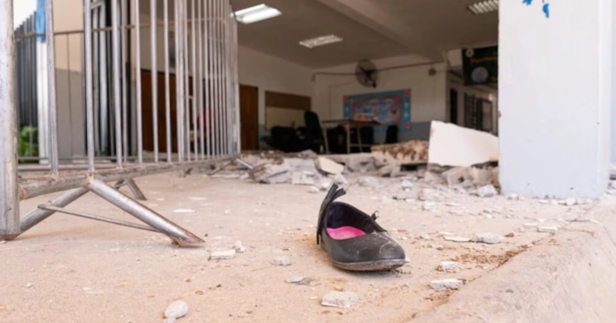 Los daños provocados por el terremoto han interrumpido las actividades escolares y afectado las condiciones de vida de miles de niños en las provincias centrales de Panamá. Agencia de Gobierno