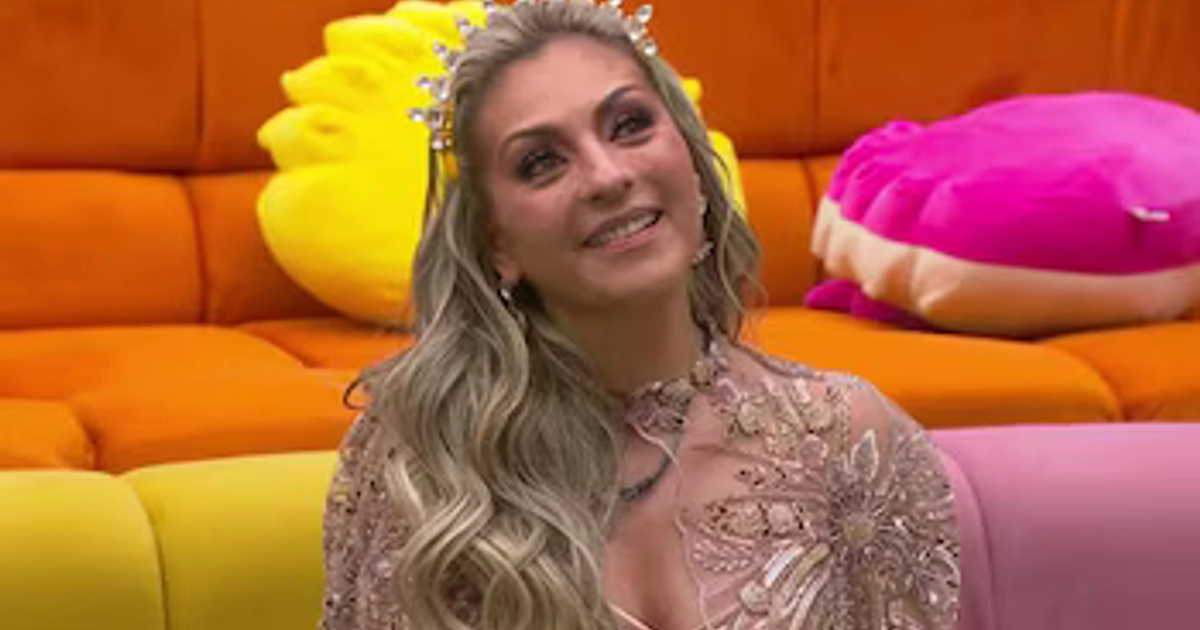 La exOV7 pasó de ser la primera eliminada a ganar la cuarta temporada del reality tras 71 días de competencia. (Captura de pantalla YouTube)