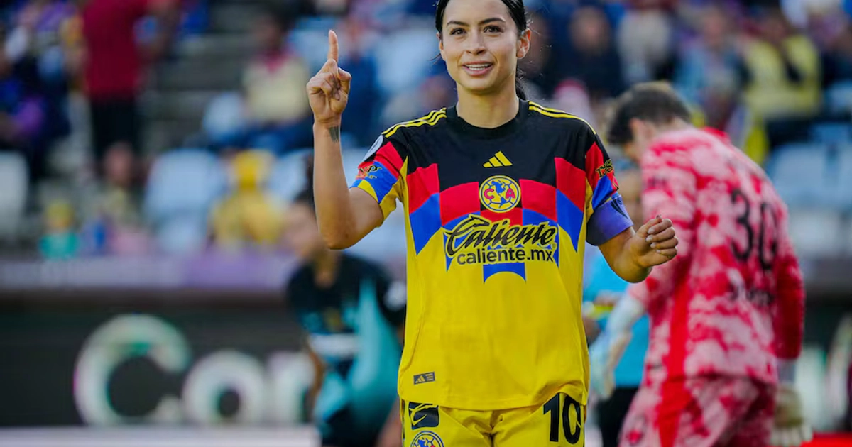 Scarlett Camberos con el América Femenil - Foto: Imago7
