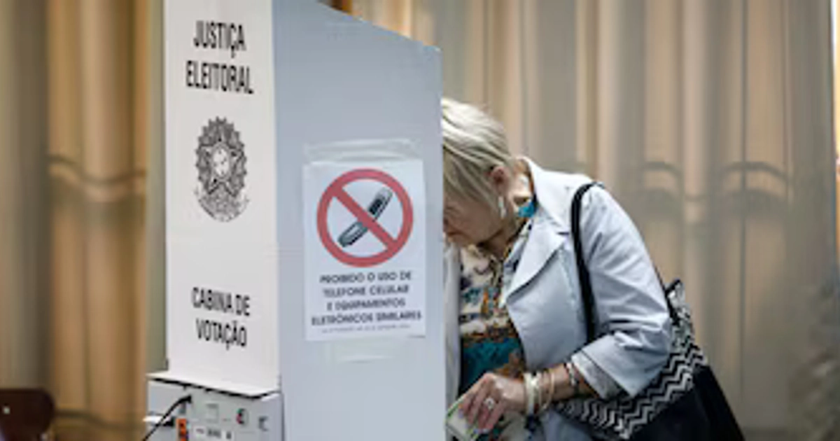La abstención alcanzó el 21,08% en Brasil: más de 33 millones de electores no votaron en la primera vuelta presidencial (REUTERS/Diego Vara)