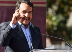 “Andy” López Beltrán se registra en Tabasco; busca una diputación federal por Morena