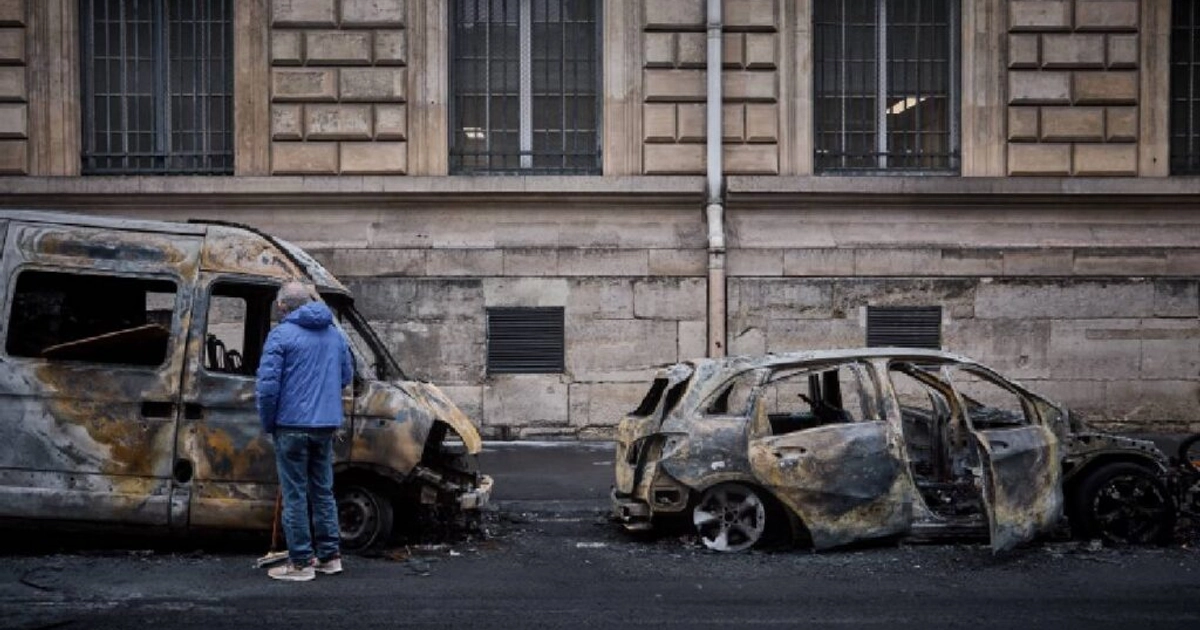 Algunas ciudades ya implementaron toques de queda contra protestas. Foto: AFP.