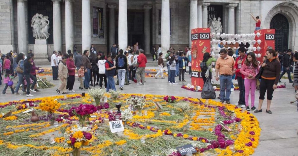 Primer megapuente coincide con Día de Muertos. Foto: Cuartoscuro