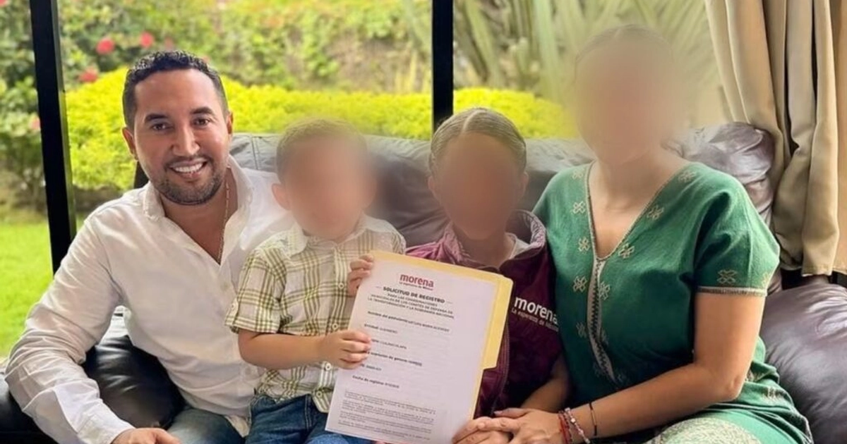 Arturo Marín Mendoza y su familia