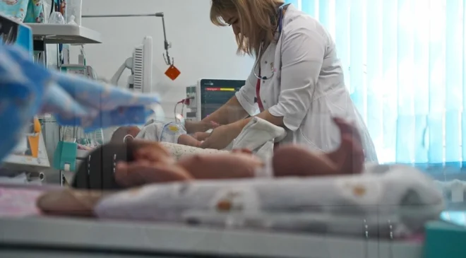 Mueren ocho bebés en hospital del IMSS en Jalisco, padres denuncian falta de protocolos: “Ni un abrazo pude darle”